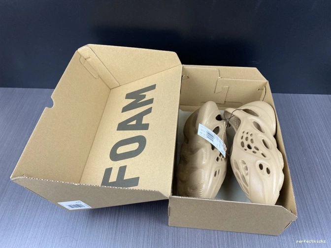 RNNR Adidas Foam Ochre GW3354 Yeezy 0823